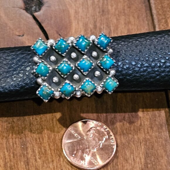 Navajo Sterling Silver and Turquoise Ring, size 7 - Picture 3 of 6